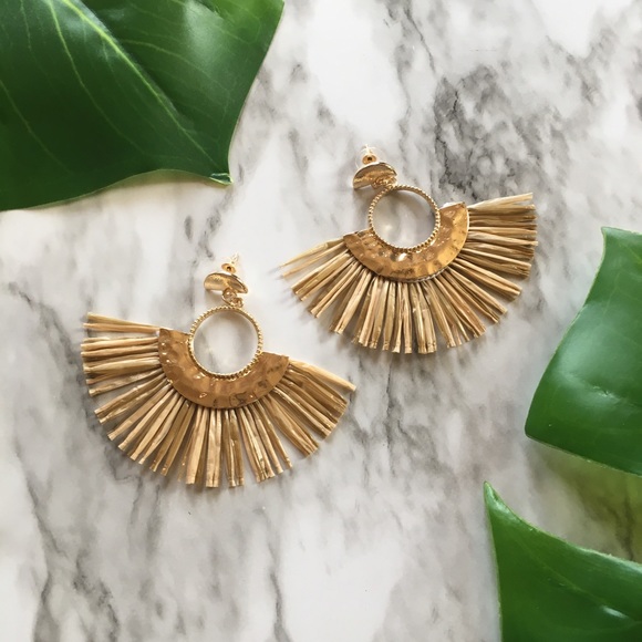 Raffia Straw Goldtone Boho Festival Earrings New - Picture 2 of 5